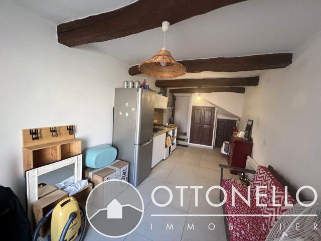 Maison 3 pièces, 51 m² à louer à Roquebrune sur Argens 83520