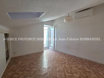 Maison 3 pièces, 54 m² à louer à Saint Paul Trois Châteaux 26130