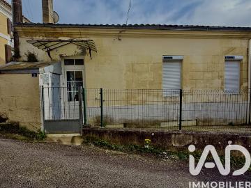 33710, Gironde, Aquitaine - Cave, Parking