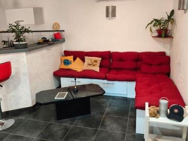 Maison 3 pièces, 55 m² à louer à Coubeyrac 33890