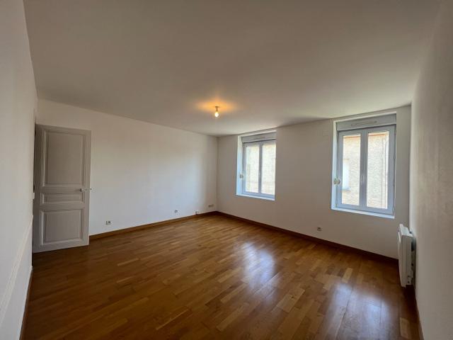 Maison 3 pièces, 55 m² à louer à Saint Brice Courcelles 51370