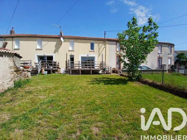 Maison 3 pièces, 57 m² à louer à La Tessoualle 49280
