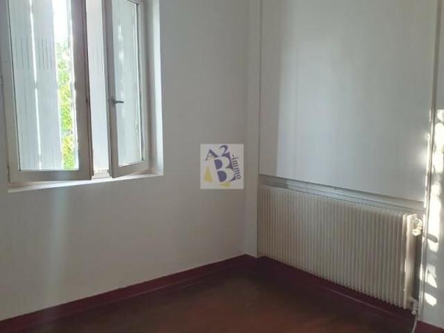 Maison 3 pièces, 58 m² à louer à Gond Pontouvre 16160