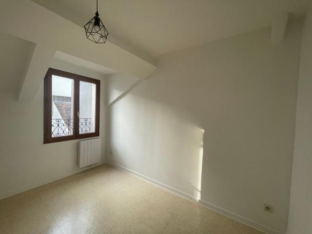 Maison 3 pièces, 58 m² à louer à Montargis 45200