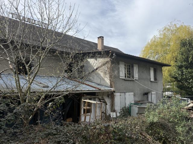 Maison 3 pièces 600 m²