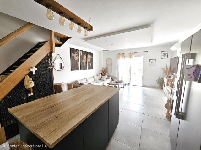 Maison 3 pièces, 60 m² à louer à Aigues Mortes 30220
