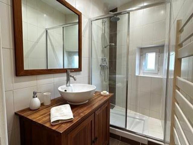 Maison 3 pièces, 62 m² à louer à Cénac 33360