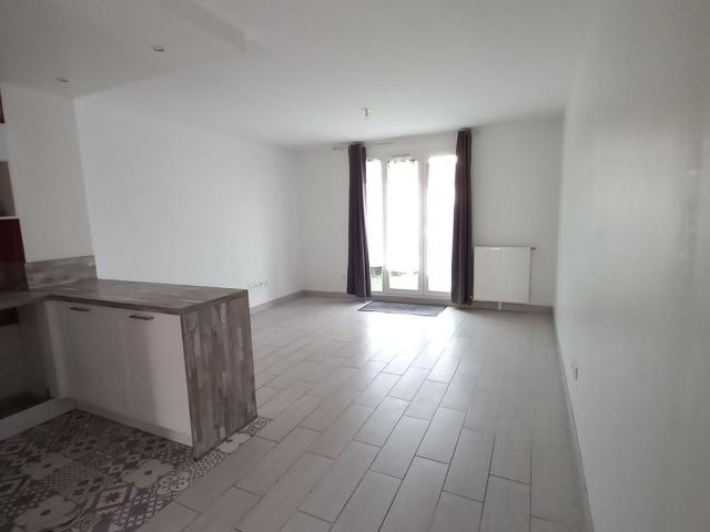 Maison 3 pièces, 62 m² à louer à Ballancourt sur Essonne 91610