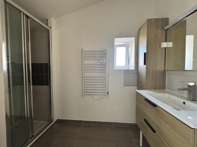 Maison 3 pièces, 62 m² à louer à Échillais 17620