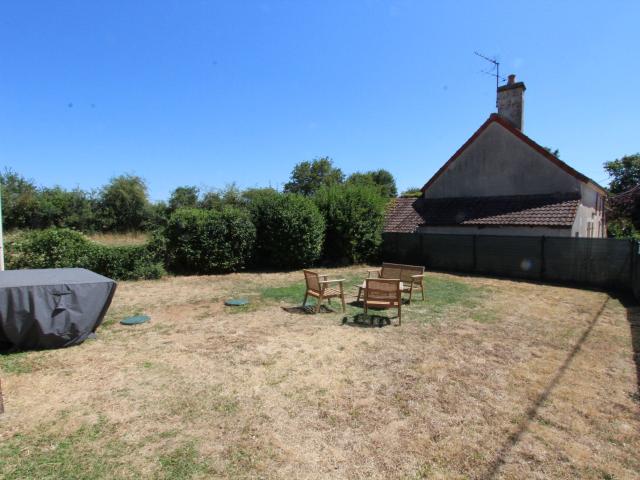Maison 3 pièces, 63 m² à louer à Champvoux 58400