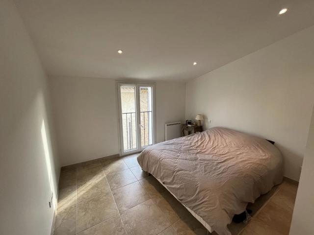 Maison 3 pièces, 63 m² à louer à Jouques 13490