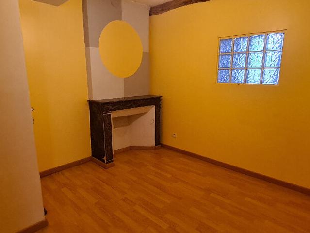 Maison 3 pièces, 63 m² à louer à Mirebeau sur Bèze 21310