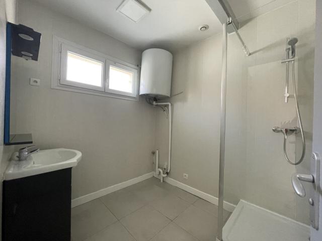 Maison 3 pièces, 64 m² à louer à Aubagne 13400