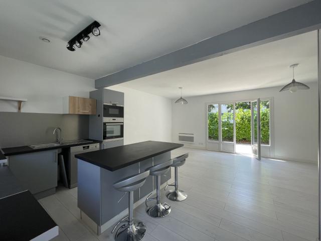 Maison 3 pièces, 64 m² à louer à Aubagne 13400