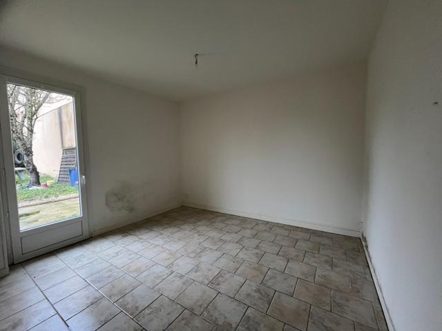 Maison 3 pièces, 64 m² à louer à Henrichemont 18250