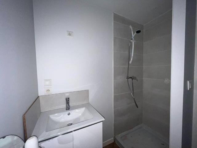 Maison 3 pièces, 65 m² à louer à Mende 48000