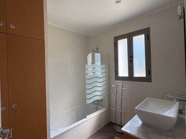 Maison 3 pièces, 66 m² à louer à Contes 06390