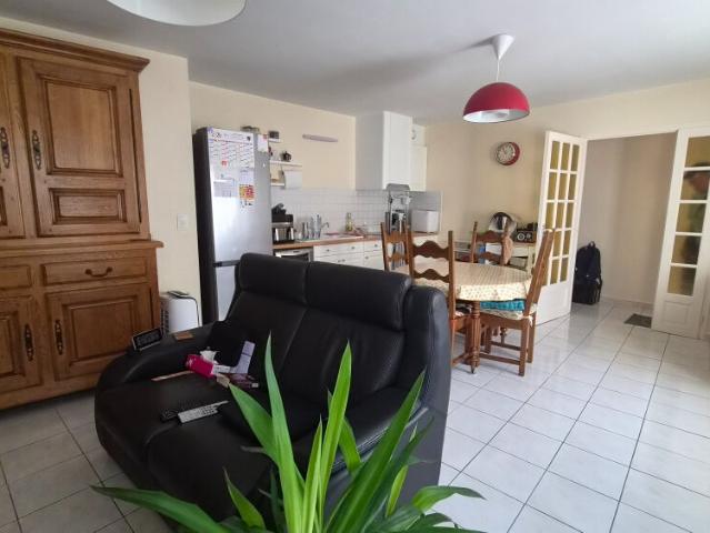 Maison 3 pièces, 66 m² à louer à Lévignac 31530