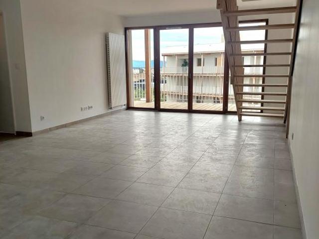 Maison 3 pièces, 66 m² à louer à Villefranche sur Saône 69400