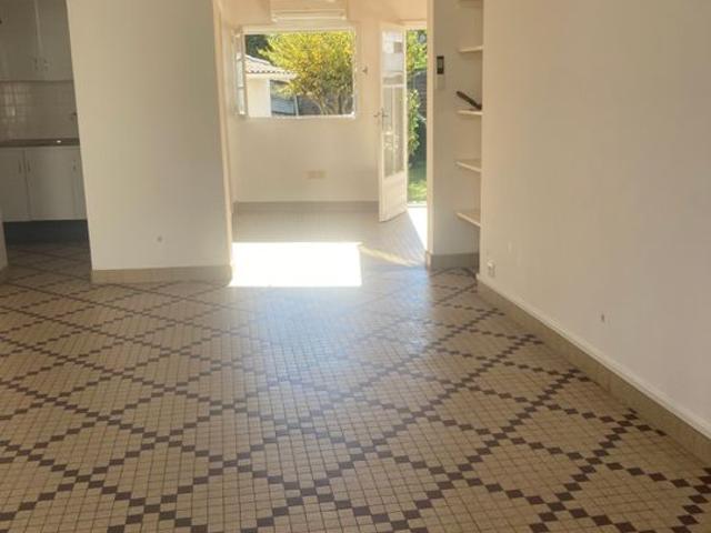 Maison 3 pièces, 67 m² à louer à Bordeaux 33000