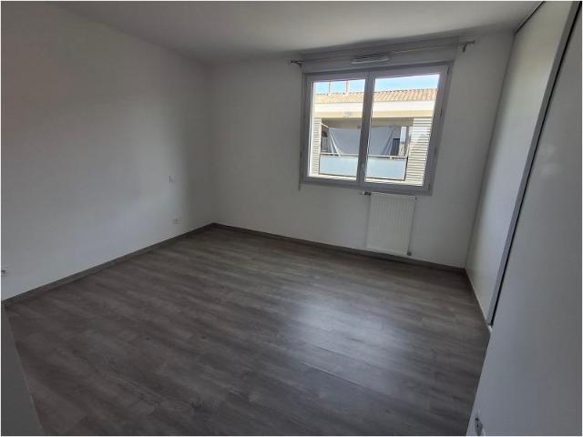 Maison 3 pièces, 68 m² à louer à Castelginest 31780