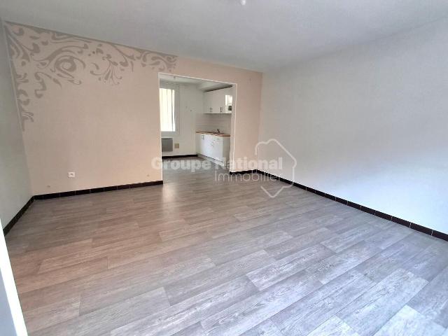 Maison 3 pièces, 68 m² à louer à Entraigues sur la Sorgue 84320