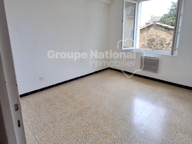 Maison 3 pièces, 68 m² à louer à Entraigues sur la Sorgue 84320