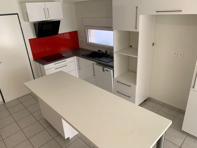 Maison 3 pièces, 68 m² à louer à Tours 37100