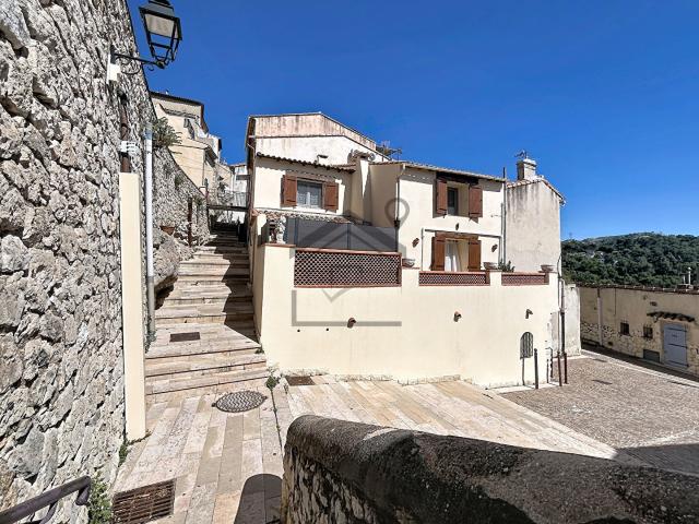 Maison 3 pièces 69 m²