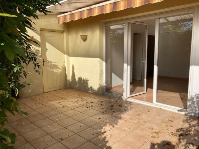 Maison 3 pièces, 70 m² à louer à Rochefort du Gard 30650