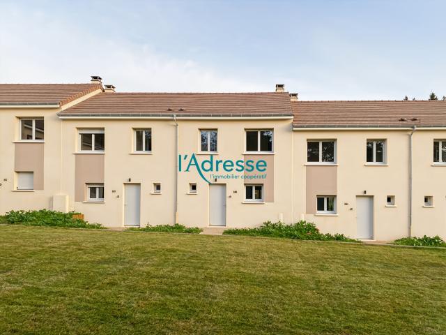 Maison 3 pièces, 71 m² à louer à Oinville sur Montcient 78250