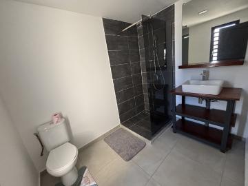 Maison 3 pièces, 71 m² à louer à Saint Louis 97421