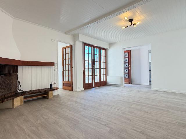 Maison 3 pièces 71 m² rénovée avec jardin