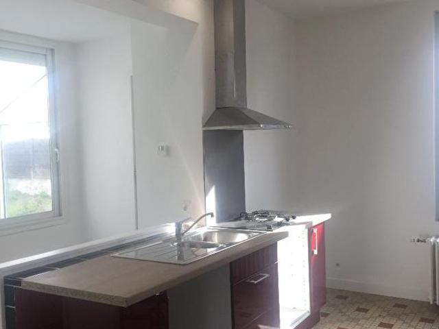 Maison 3 pièces, 72 m² à louer à Talence 33400