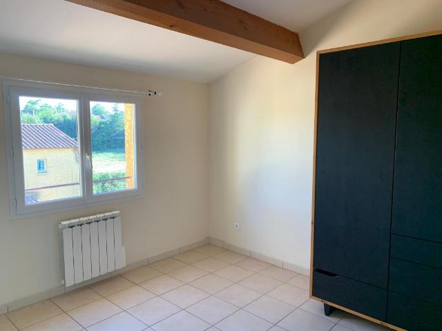 Maison 3 pièces, 73 m² à louer à Générac 30510