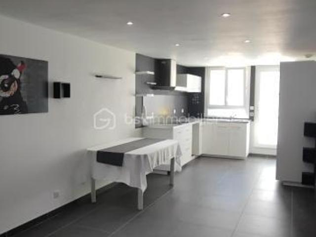 Maison 3 pièces 74 m²