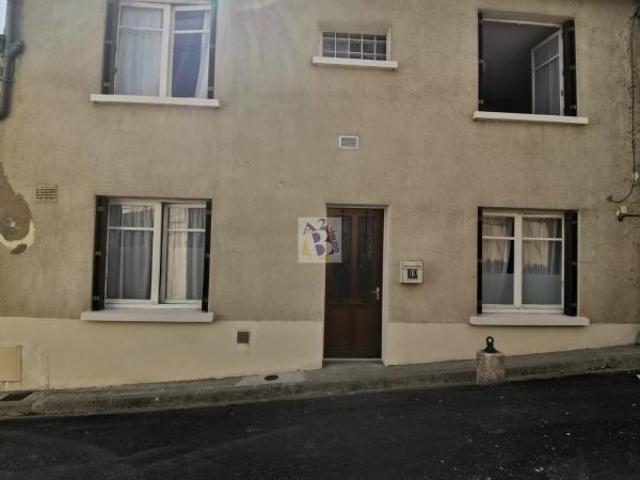 Maison 3 pièces, 74 m² à louer à Angoulême 16000