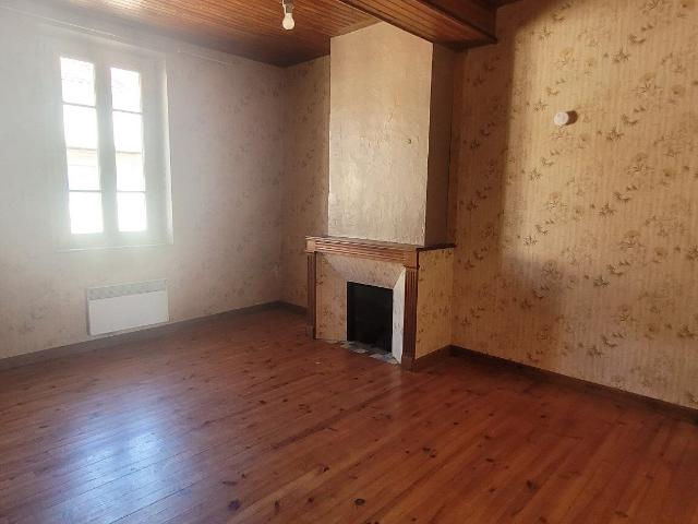 Maison 3 pièces, 74 m² à louer à Varilhes 09120