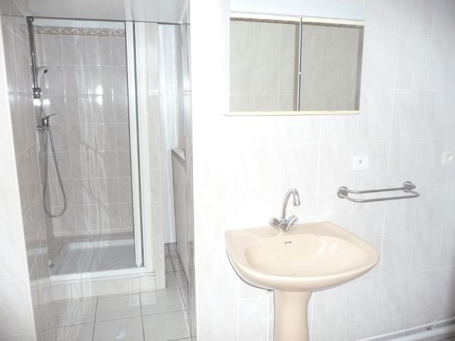 Maison 3 pièces, 75 m² à louer à Saint Jean les Deux Jumeaux 77660