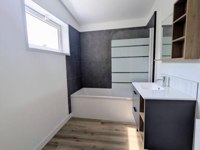 Maison 3 pièces, 75 m² à louer à Tourcoing 59200