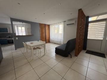 Maison 3 pièces, 76 m² à louer à Jarcieu 38270