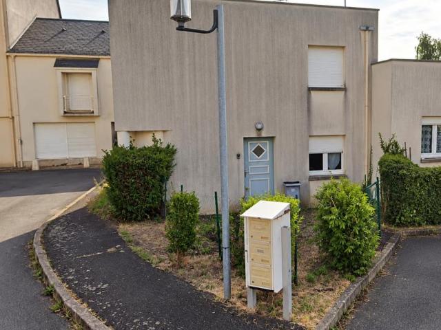 Maison 3 pièces, 76 m² à louer à La Châtre 36400