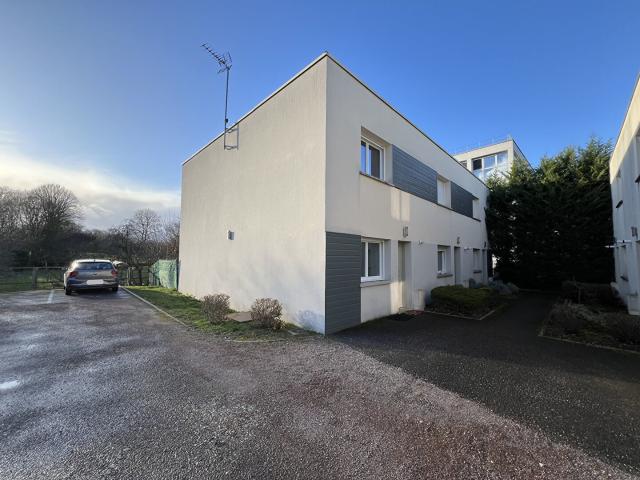 Maison 3 pièces 77 m²