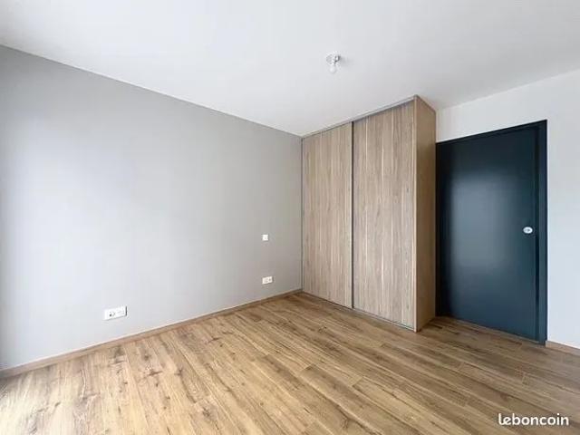 Maison 3 pièces 77 m²