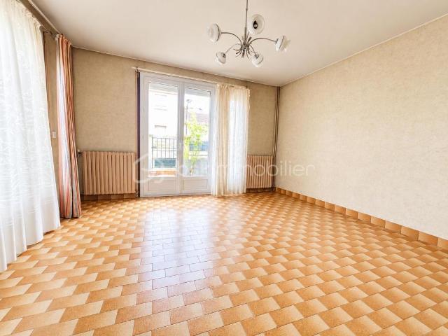 Maison 3 pièces 77 m²