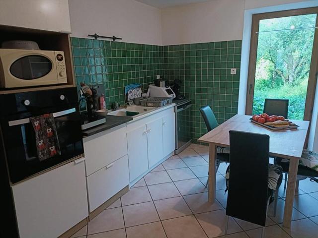 Maison 3 pièces, 78 m² à louer à Nantilly 70100