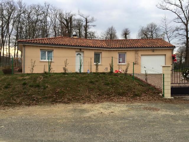 Maison 3 pièces, 78 m² à louer à Roaillan 33210
