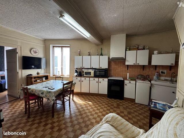 Maison 3 pièces 80 m²