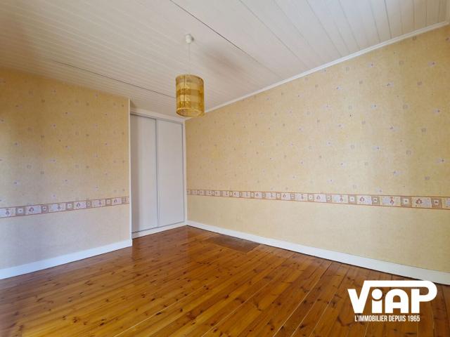 Maison 3 pièces, 80 m² à louer à Exideuil sur Vienne 16150