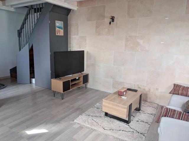 Maison 3 pièces, 80 m² à louer à Libourne 33500